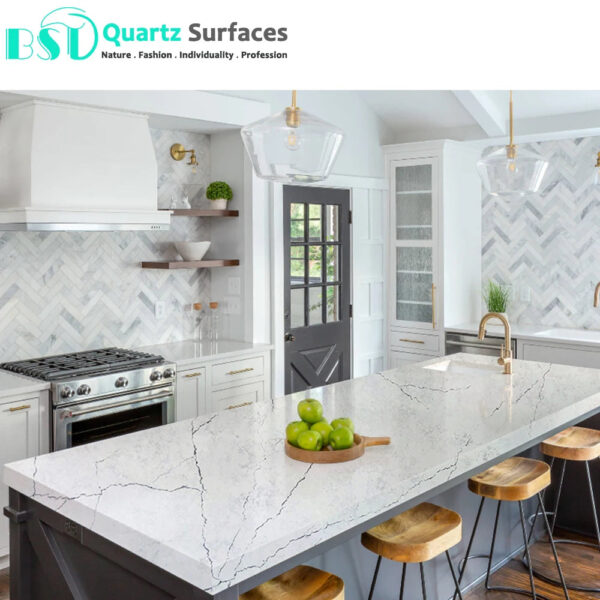 New Look Sereno Bianco Manufacturer Brownish Quartz Stone Slab with Grey Veins for Countertops Available Quickly