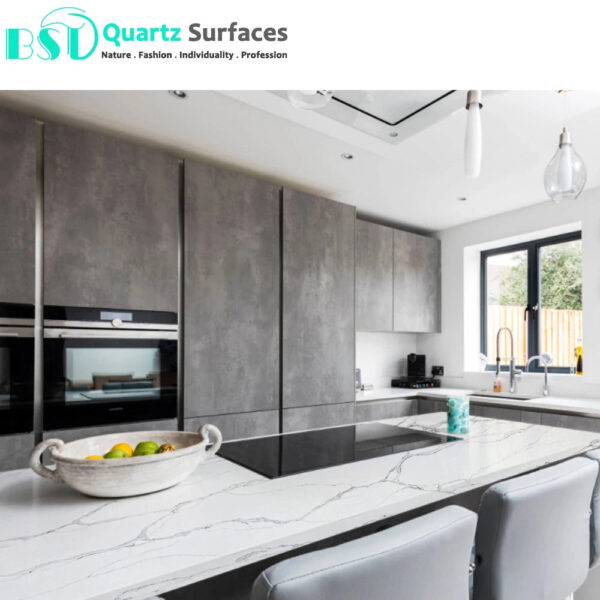 Prefabricated Artificial Stone Calacatta Quartz Stone With Golden Veins For Kitchen Countertops